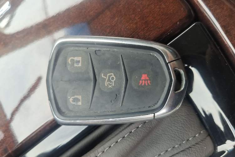 Used Cadillac XTS 2016 28T Tech Edition Vehicle Key