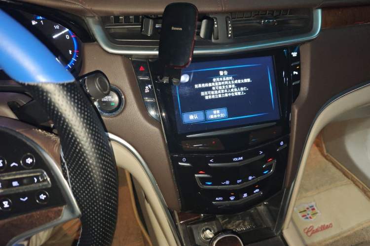 Used Cadillac XTS 2016 28T Elite Edition Audio And AC Panel