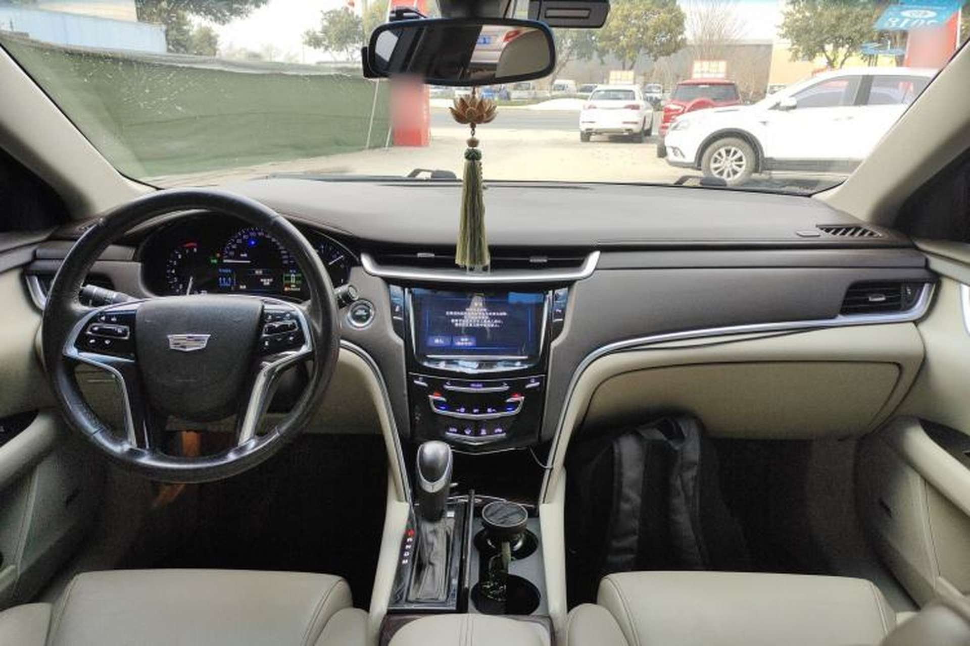 Used Cadillac XTS 2016 28T Tech Edition Center Console
