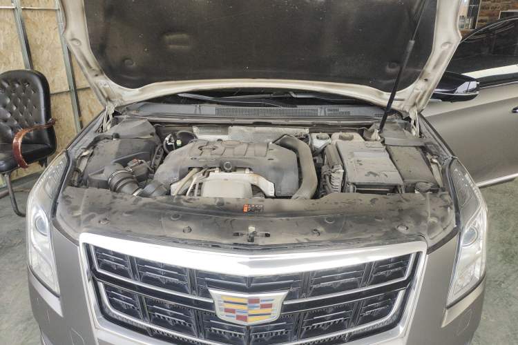 Used Cadillac XTS 2016 28T Tech Edition Engine Bay