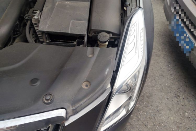 Used Cadillac XTS 2016 28T Tech Edition Engine Bay Left