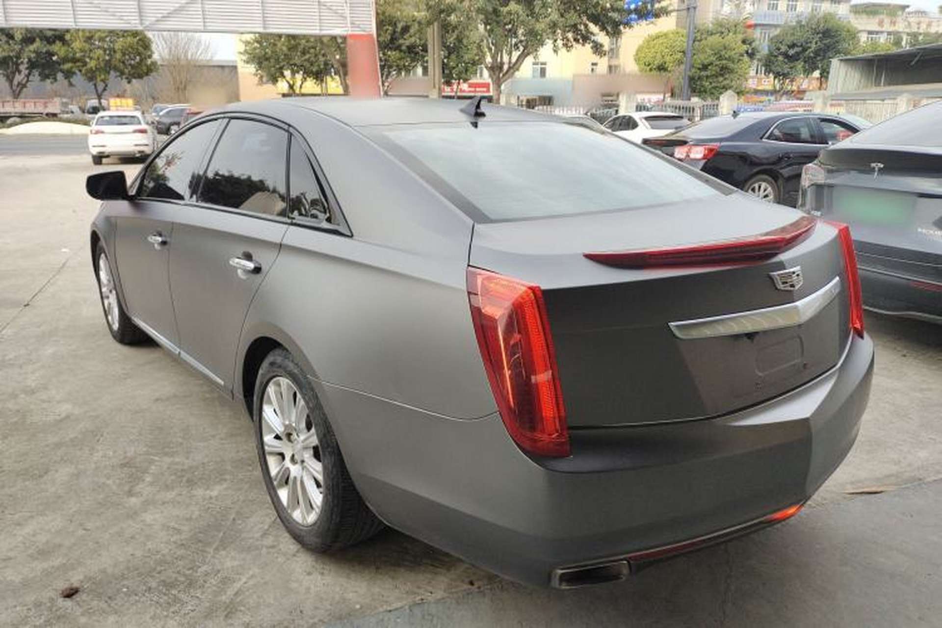 Used Cadillac XTS 2016 28T Tech Edition Exterior 2