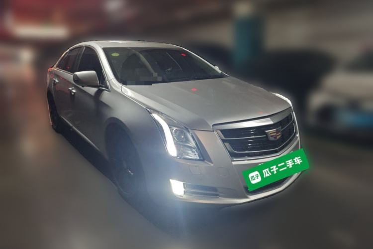 Used Cadillac XTS 2016 28T Elite Edition Front Right 45 Deg