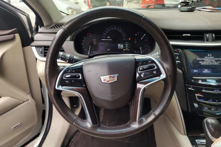 Used Cadillac XTS 2016 28T Tech Edition Steering Wheel
