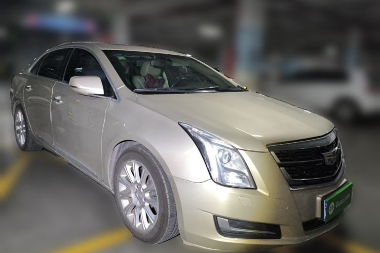 Used Cadillac XTS 2016 28T Tech Edition Front Right 45 Deg
