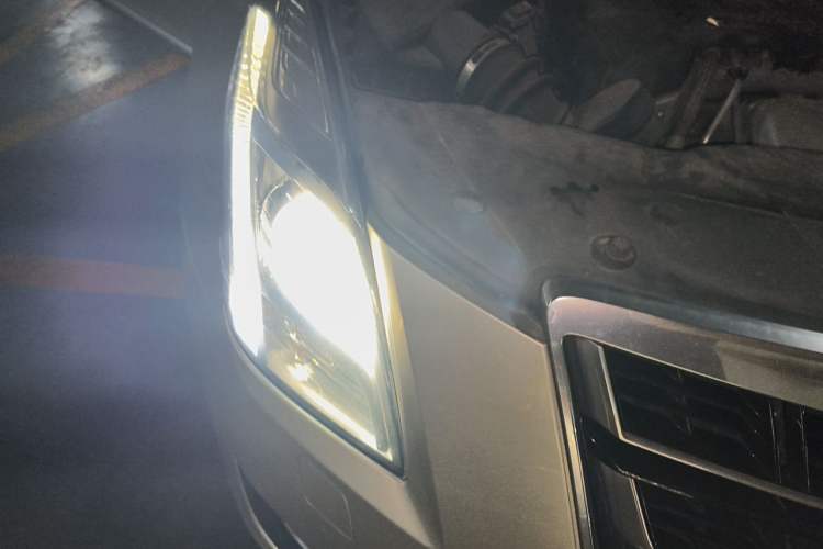 Used Cadillac XTS 2016 28T Tech Edition Right Front Headlight