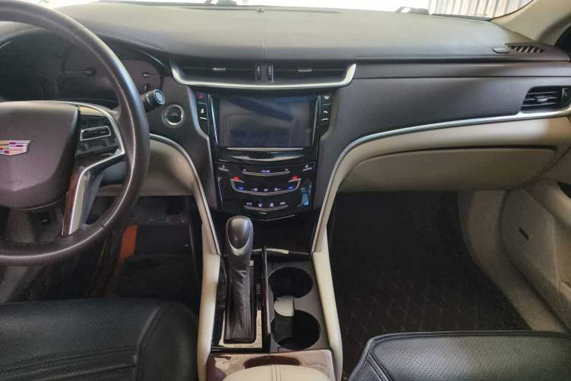 Used Cadillac XTS 2016 28T Tech Edition Audio And AC Panel