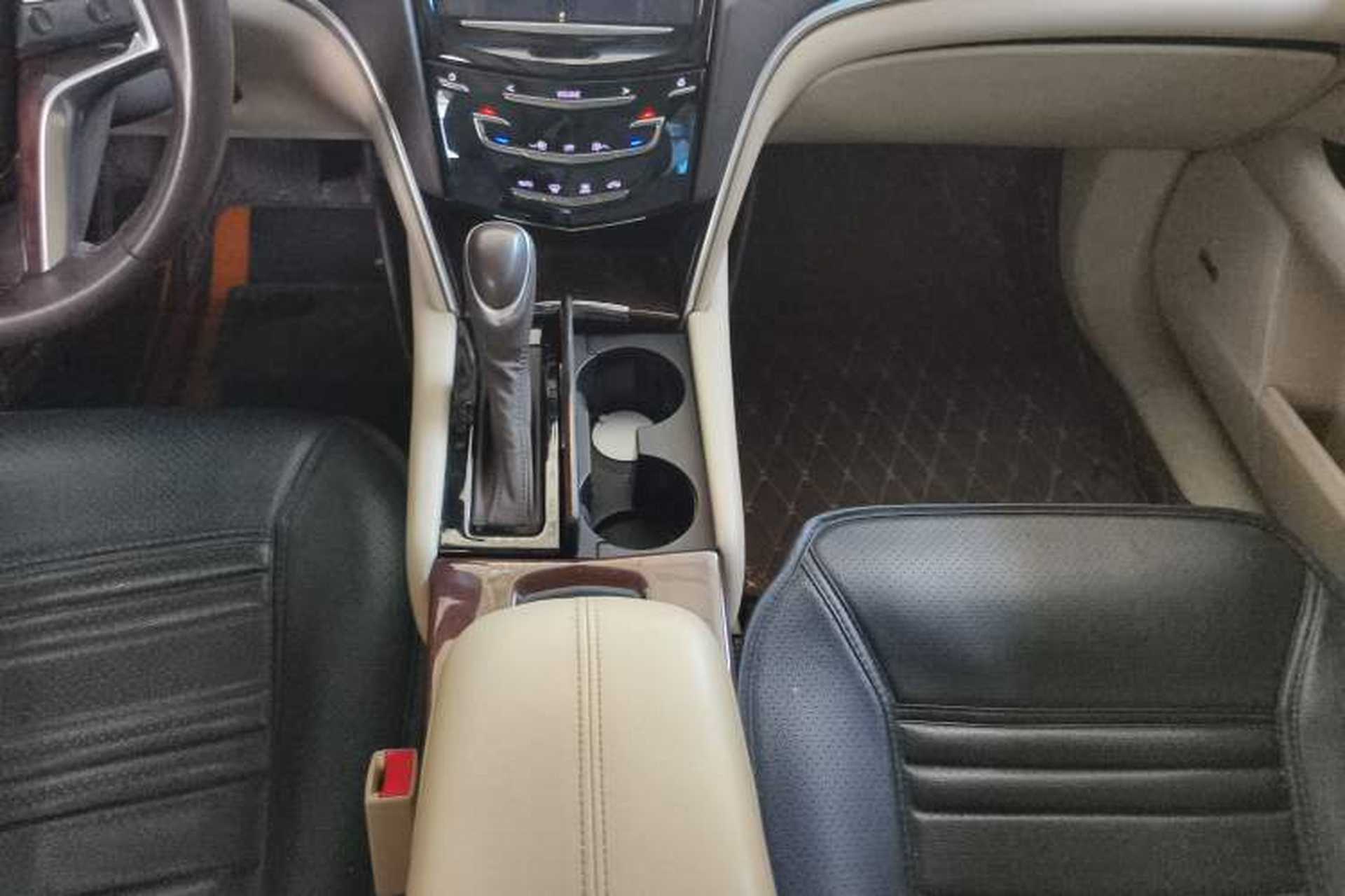 Used Cadillac XTS 2016 28T Tech Edition Gear Lever