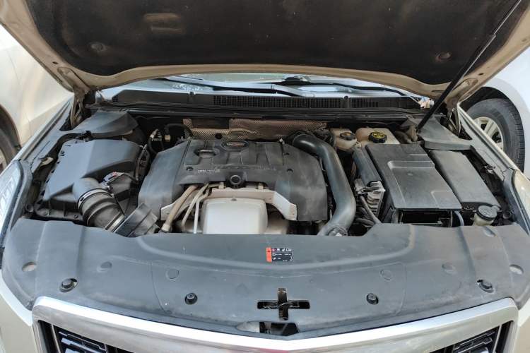 Used Cadillac XTS 2016 28T Luxury Model Engine Bay