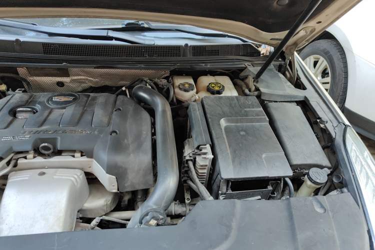 Used Cadillac XTS 2016 28T Luxury Model Engine Bay Left