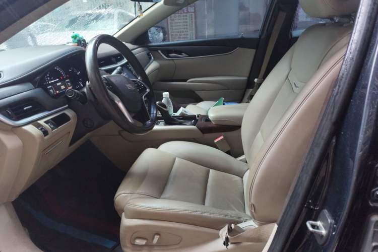 Used Cadillac XTS 2016 28T Tech Edition Left Front Seat