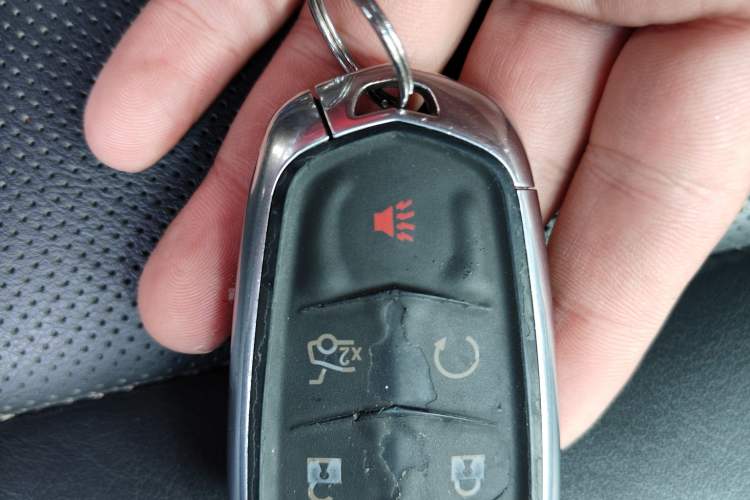 Used Cadillac XTS 2016 28T Luxury Model Vehicle Key