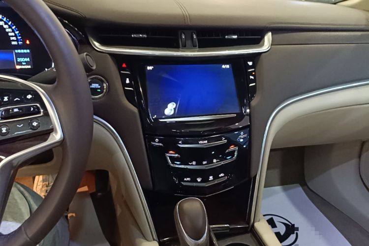 Used Cadillac XTS 2016 28T Tech Edition Audio And AC Panel