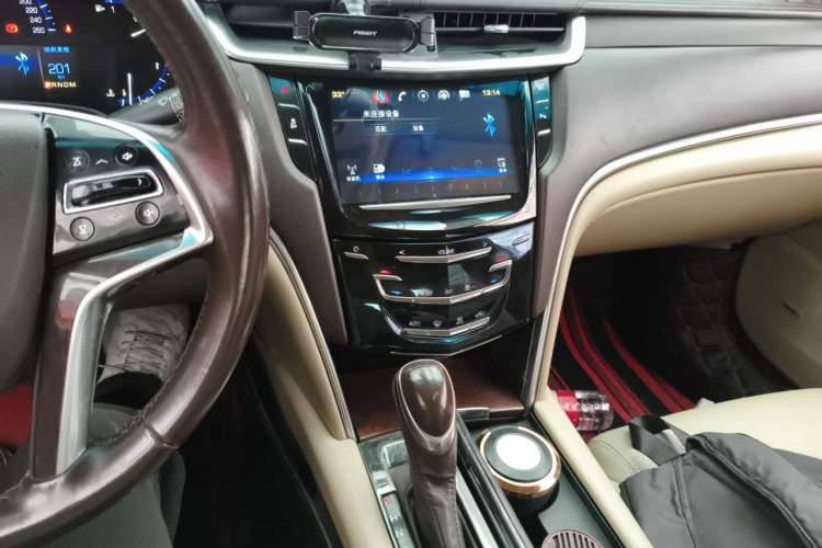 Used Cadillac XTS 2016 28T Tech Edition Audio And AC Panel