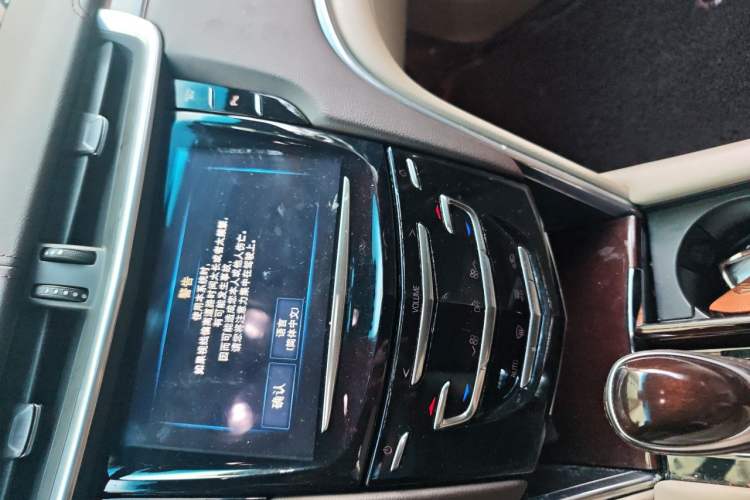 Used Cadillac XTS 2016 28T Elite Edition Audio And AC Panel