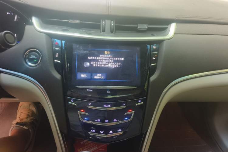 Used Cadillac XTS 2016 28T Tech Edition Audio And AC Panel