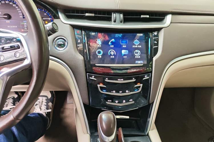 Used Cadillac XTS 2016 28T Tech Edition Audio And AC Panel