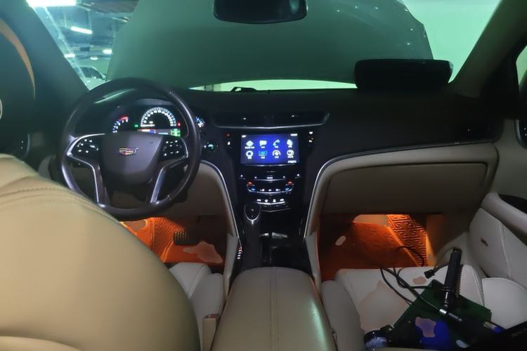 Used Cadillac XTS 2016 28T Elite Edition Center Console