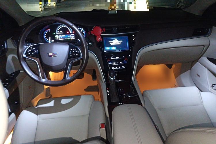 Used Cadillac XTS 2016 28T Tech Edition Center Console