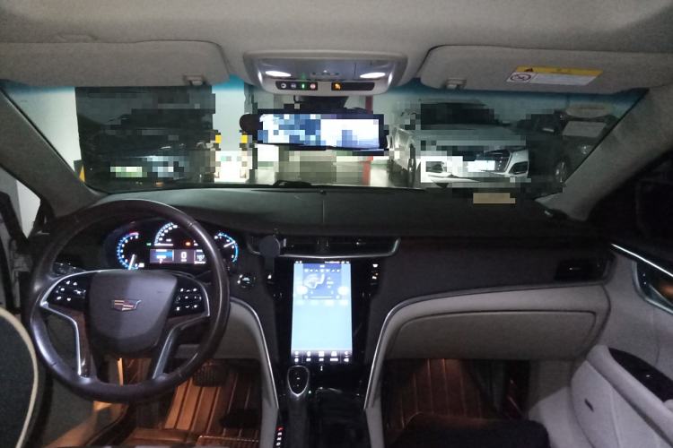Used Cadillac XTS 2016 28T Elite Edition Center Console