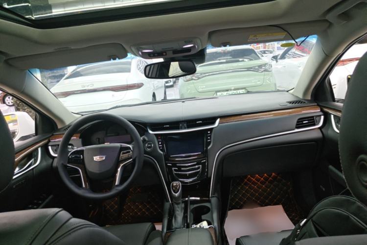Used Cadillac XTS 2016 28T Luxury Model Center Console