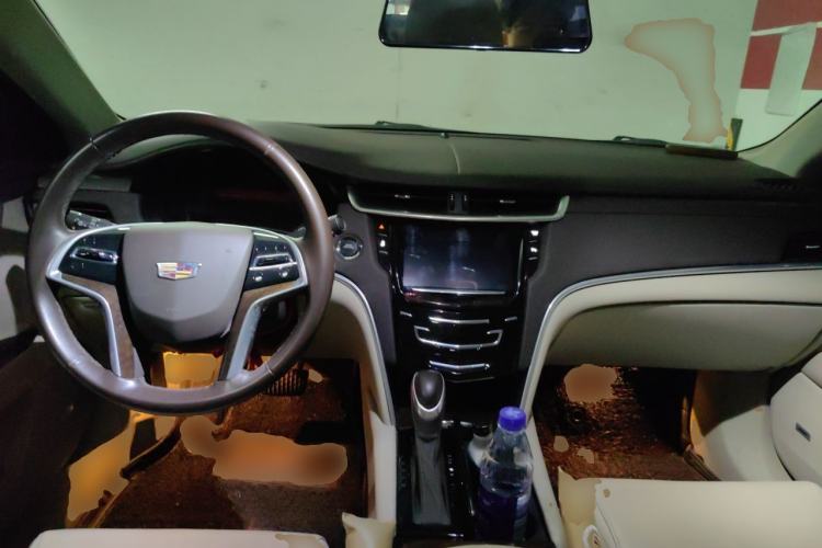 Used Cadillac XTS 2016 28T Tech Edition Center Console