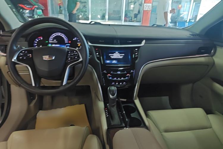 Used Cadillac XTS 2016 28T Tech Edition Center Console