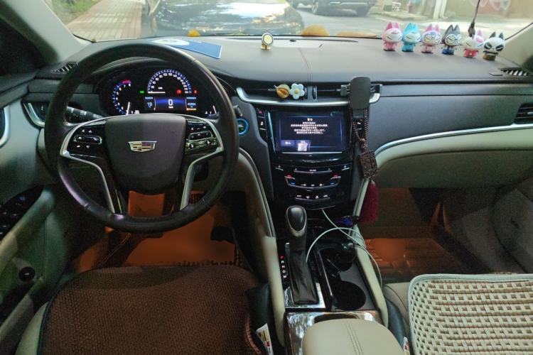 Used Cadillac XTS 2016 28T Tech Edition Center Console