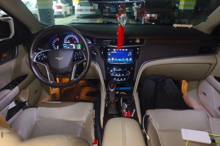 Used Cadillac XTS 2016 28T Elite Edition Center Console