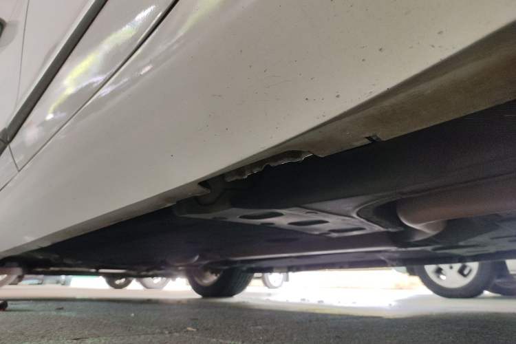 Used Cadillac XTS 2016 28T Luxury Model Chassis Front Left