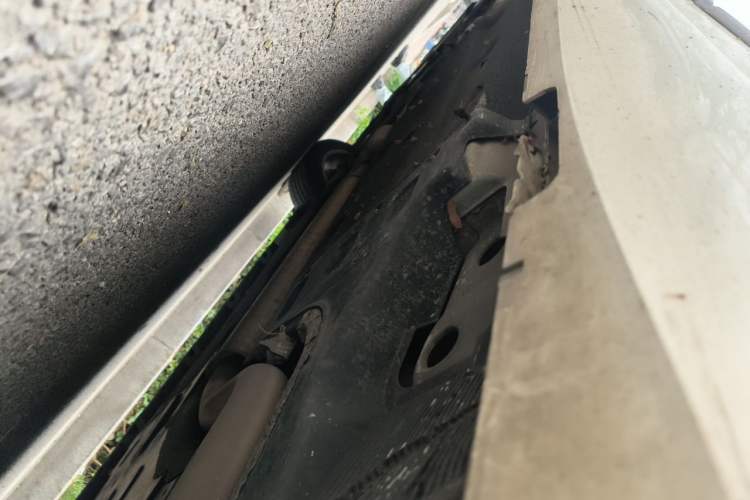 Used Cadillac XTS 2016 28T Luxury Model Chassis Rear Left