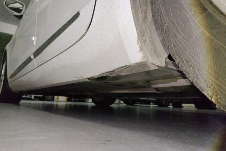 Used Cadillac XTS 2016 28T Luxury Model Chassis Rear Left