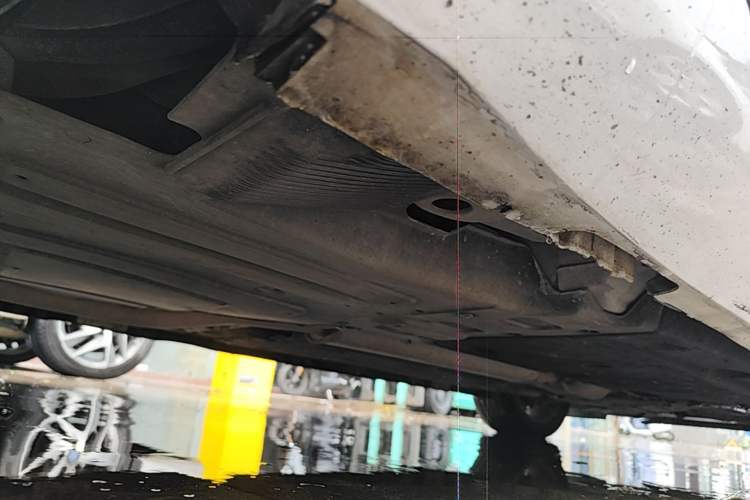 Used Cadillac XTS 2016 28T Elite Edition Chassis Rear Right