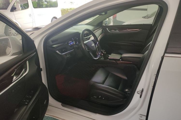 Used Cadillac XTS 2016 28T Luxury Model Driver Seat