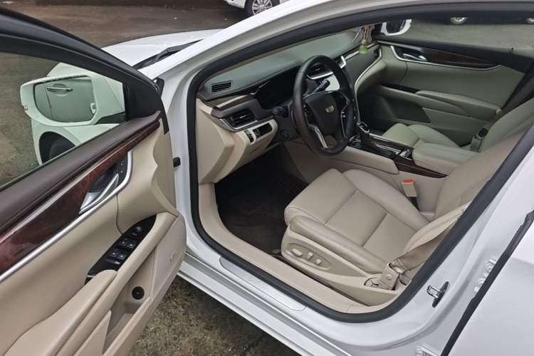 Used Cadillac XTS 2016 28T Elite Edition Driver Seat