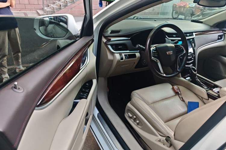 Used Cadillac XTS 2016 28T Elite Edition Driver Seat