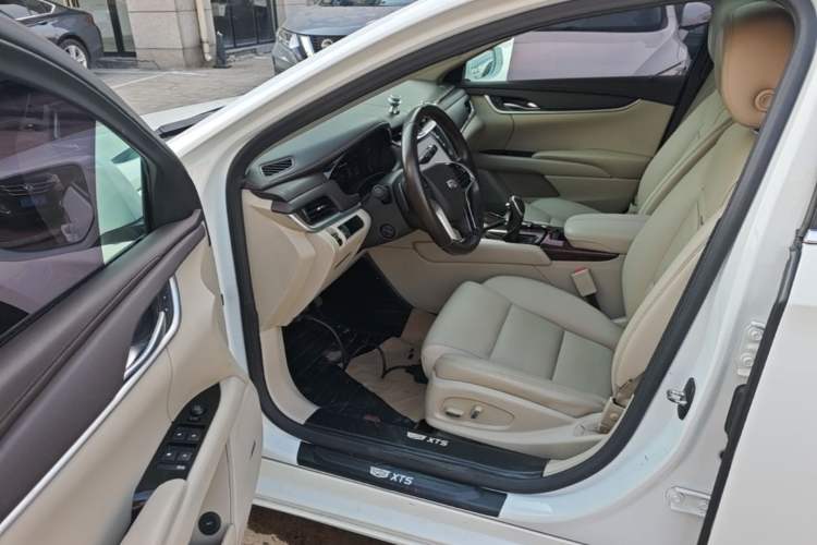 Used Cadillac XTS 2016 28T Tech Edition Driver Seat