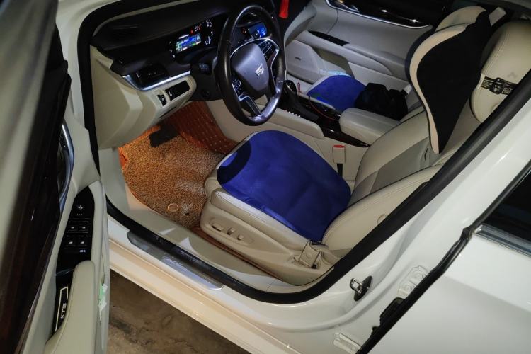 Used Cadillac XTS 2016 28T Elite Edition Driver Seat