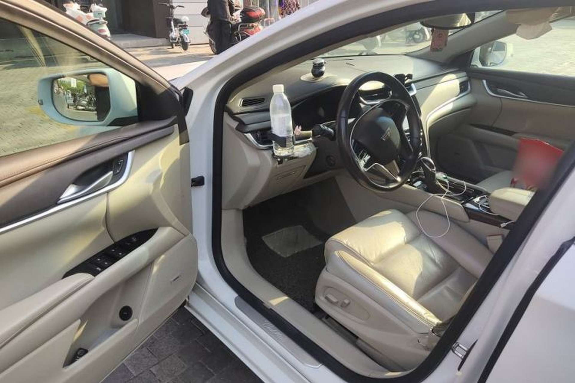 Used Cadillac XTS 2016 28T Tech Edition Driver Seat