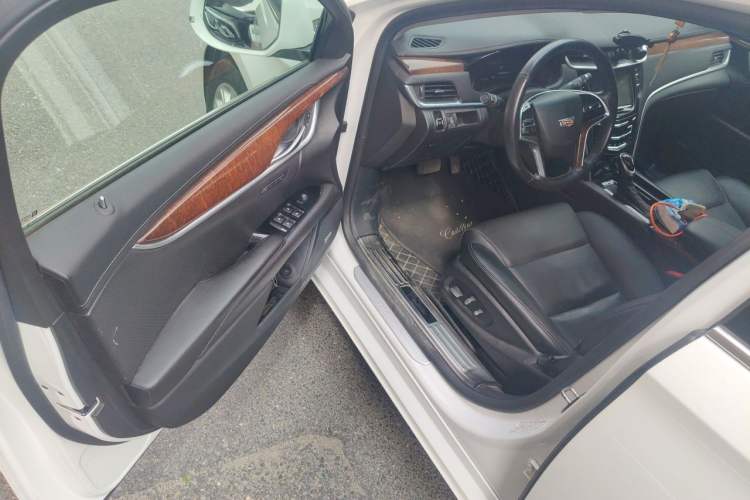 Used Cadillac XTS 2016 28T Luxury Model Driver Seat
