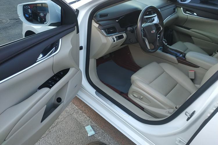 Used Cadillac XTS 2016 28T Tech Edition Driver Seat