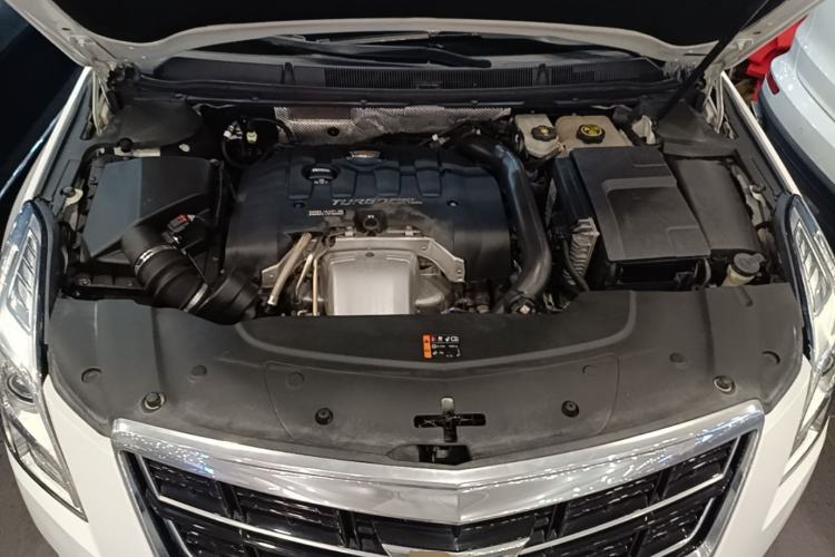 Used Cadillac XTS 2016 28T Tech Edition Engine Bay