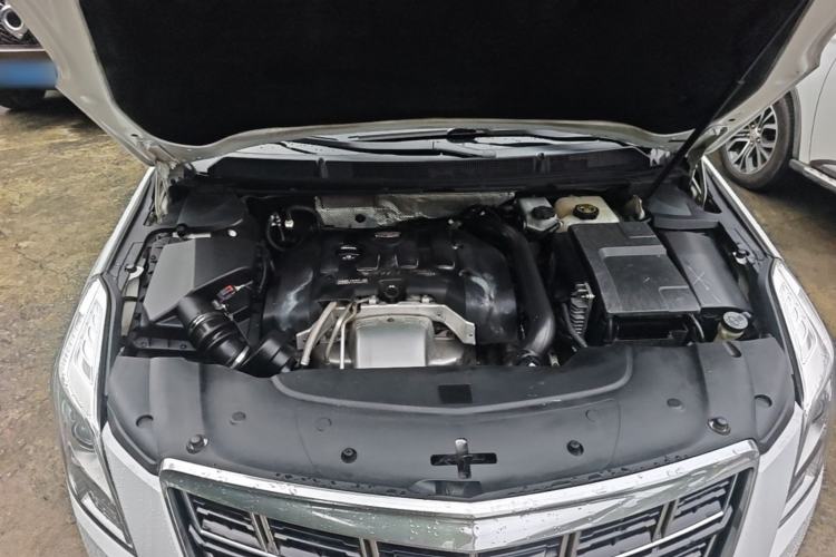 Used Cadillac XTS 2016 28T Elite Edition Engine Bay