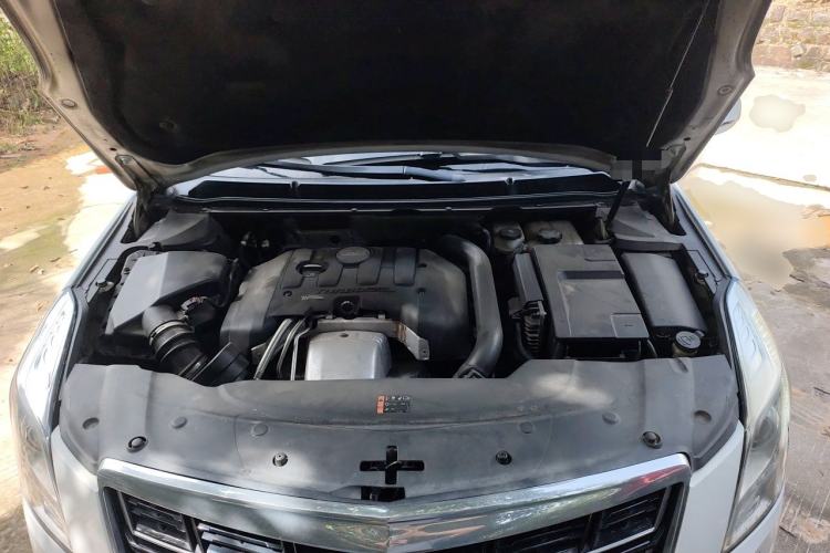 Used Cadillac XTS 2016 28T Elite Edition Engine Bay