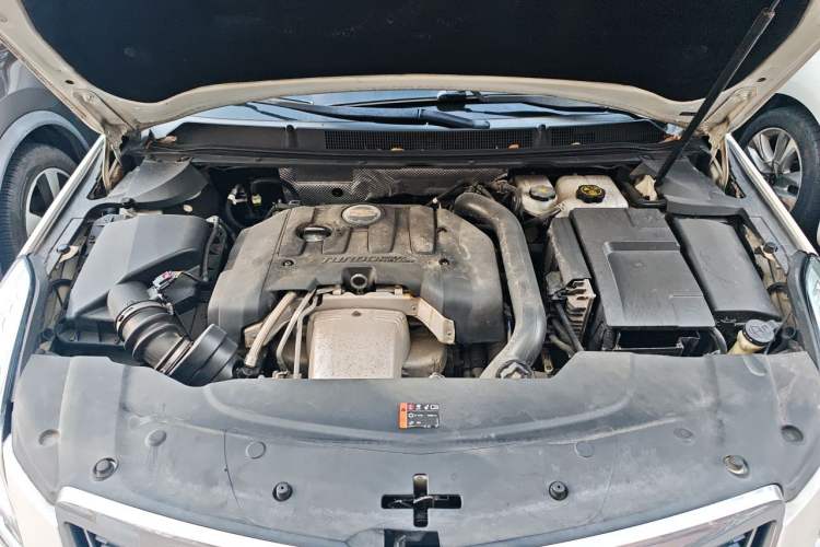 Used Cadillac XTS 2016 28T Elite Edition Engine Bay