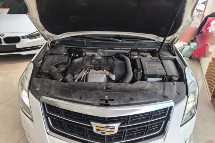 Used Cadillac XTS 2016 28T Elite Edition Engine Bay