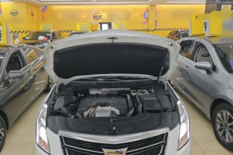 Used Cadillac XTS 2016 28T Luxury Model Engine Bay