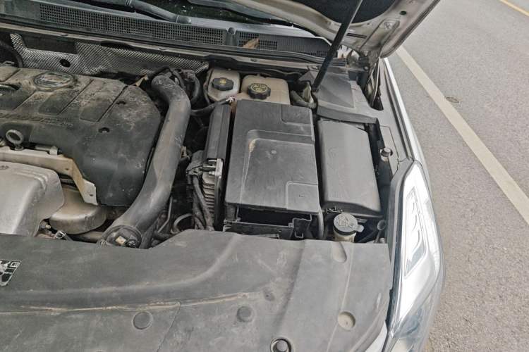 Used Cadillac XTS 2016 28T Elite Edition Engine Bay Left
