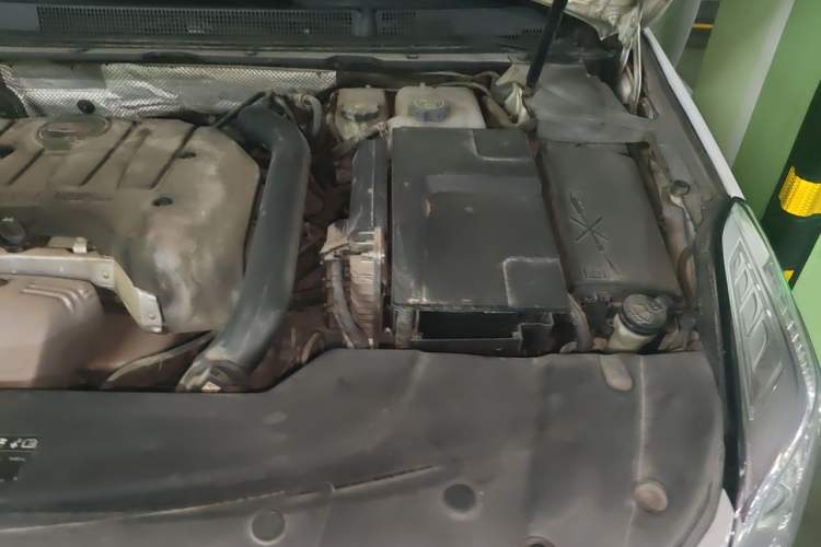 Used Cadillac XTS 2016 28T Elite Edition Engine Bay Left