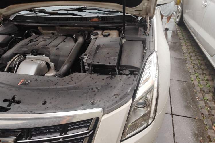 Used Cadillac XTS 2016 28T Elite Edition Engine Bay Left